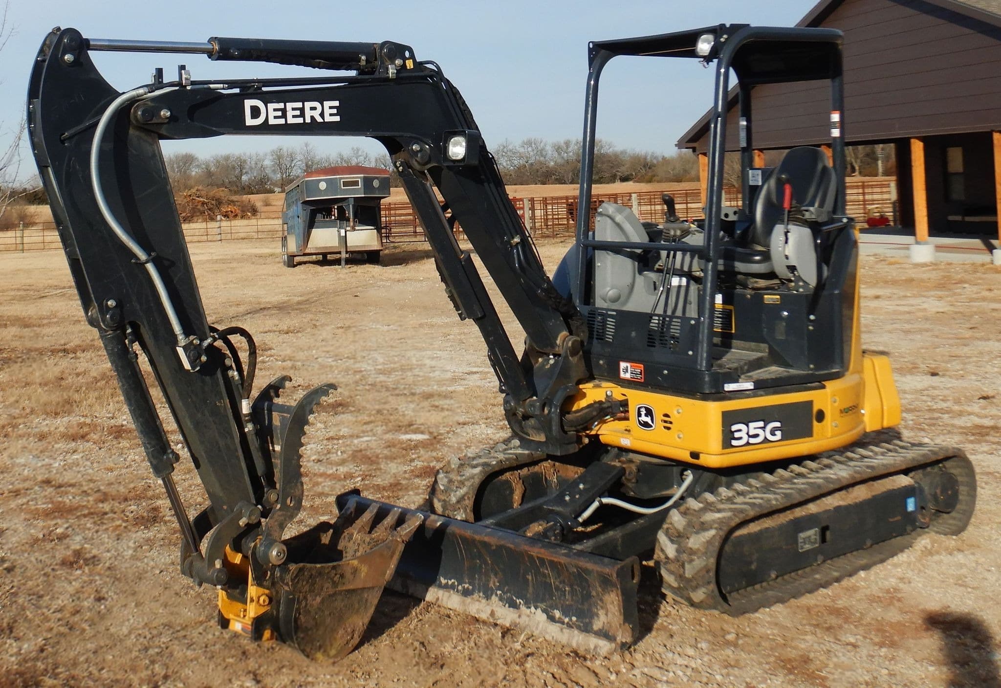 2020 John Deere 35G